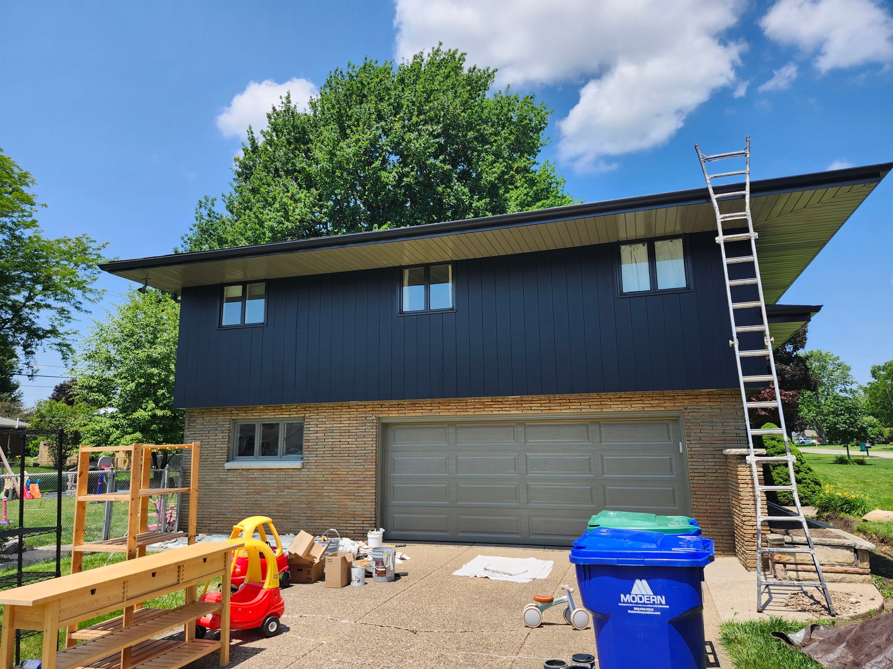 Exterior painting by JPC